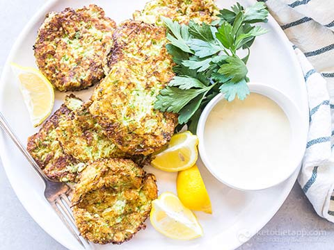 Low-Carb Zucchini Fritters
