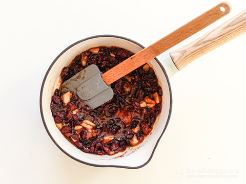 Low-Carb Cranberry and Clementine Mincemeat