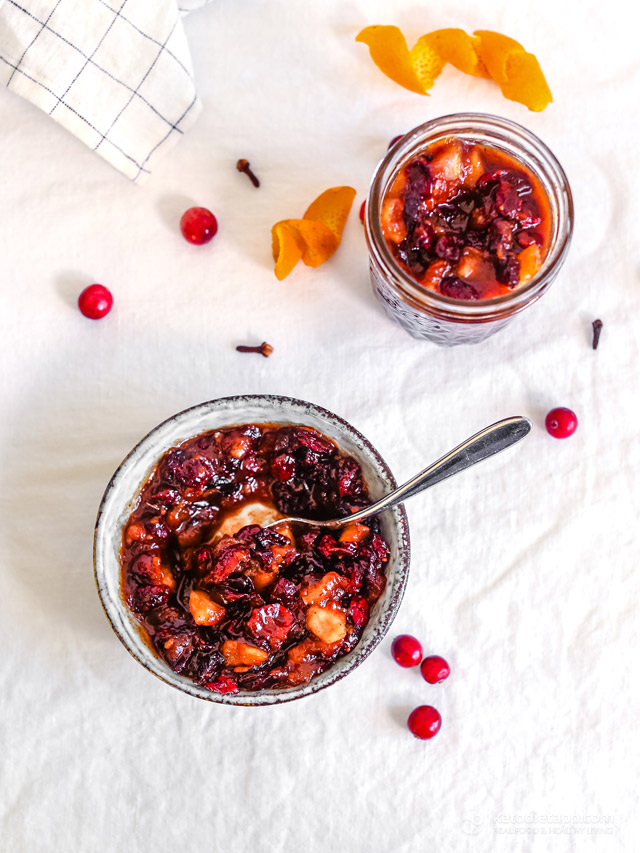 Low-Carb Cranberry and Clementine Mincemeat